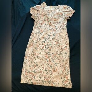 Calvin Klein cocktail dress light floral print, size 14. New. Never worn.